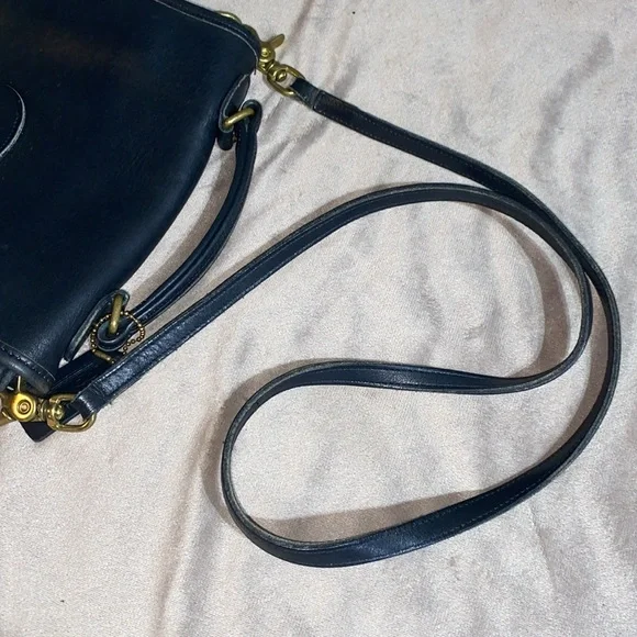 Vintage Coach Station Bag style 5130 - Picture 14 of 16